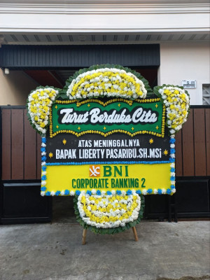 Papan Bunga Duka di Banjarsari