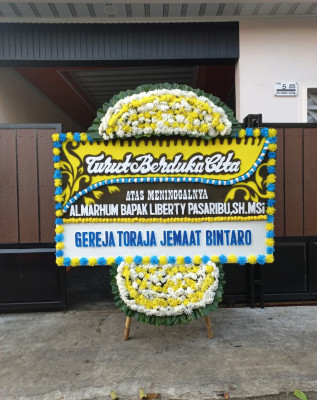 Papan Bunga Duka di Banjarsari