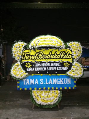 Papan Bunga Duka di Banjarsari
