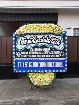Papan Bunga Duka di Banjarsari